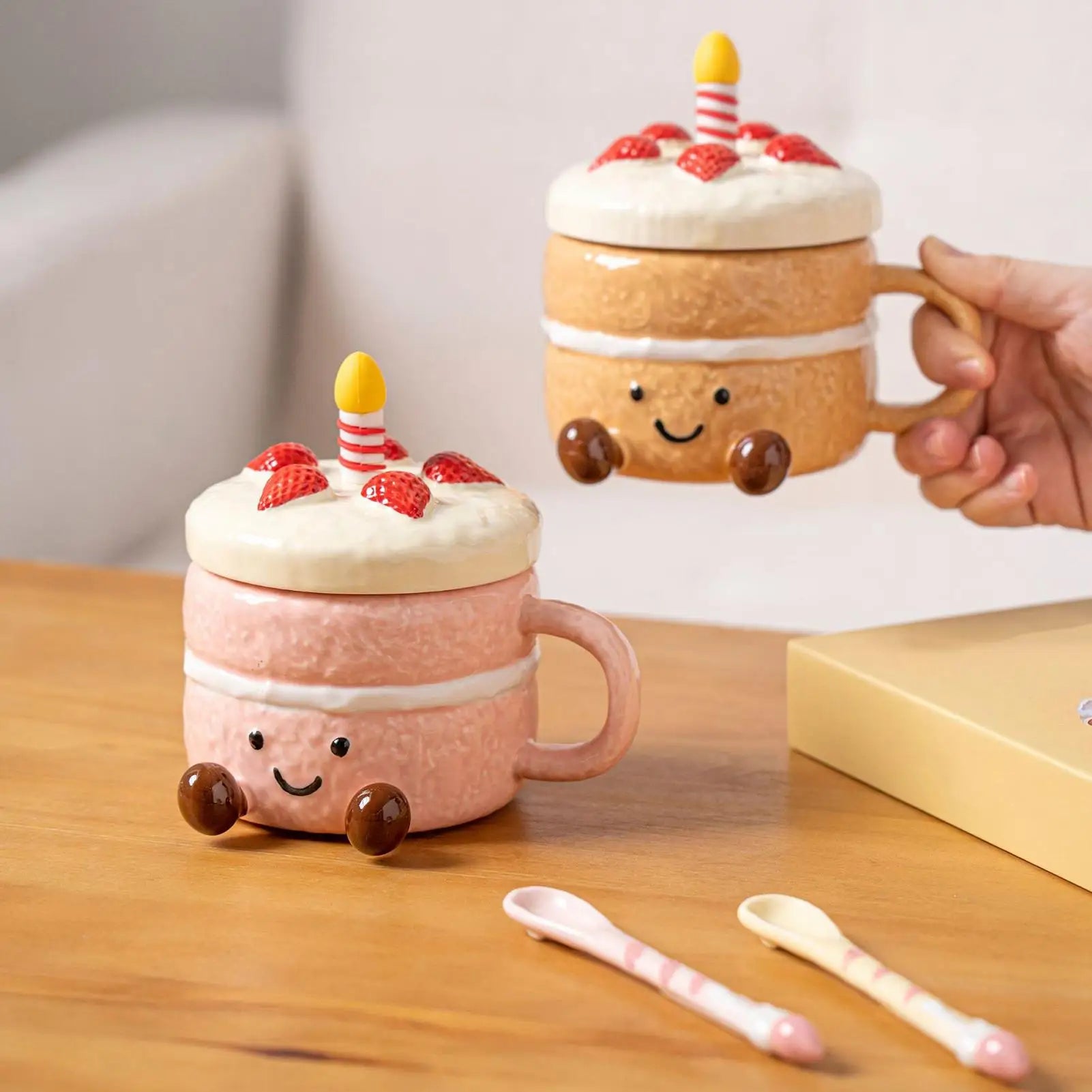 Adorable dessert and cake shaped coffee mug Afternoon Tea Cup Cappuccino Milk Cocoa mug strawberry Coffee Mugs with Lid Spoon